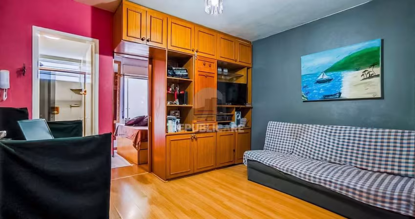 Apartamento de 1 dormitório com sacada na Barão do Gravataí, Menino Deus