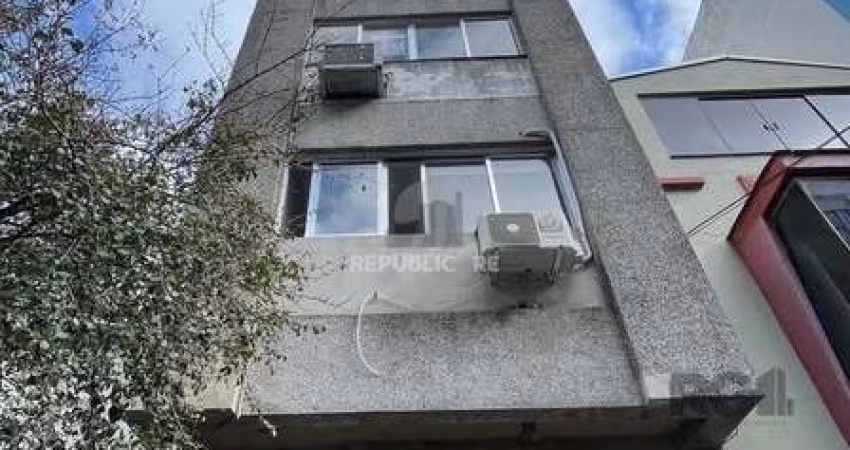 Apartamento de 1 dormitório, semimobiliado, próximo ao Gasômetro