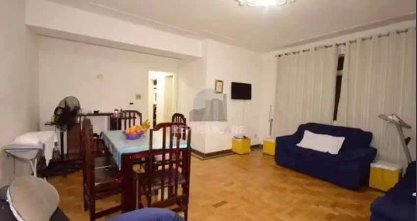 Apartamento à venda no centro histórico com 3 dormitórios/quartos e 97 m² de área útil