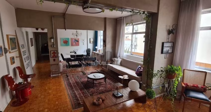 Apartamento 3 dormitórios à venda Centro Histórico Porto Alegre/RS