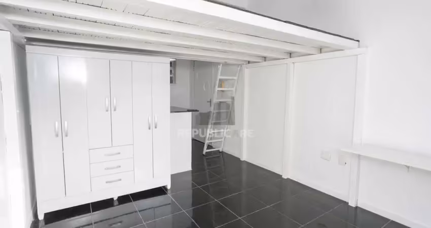 Kitnet/conjugado à venda no centro histórico com 23m² e 0 dormitórios/quartos.