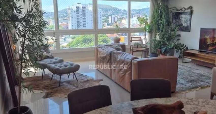Ótimo apartamento na Medianeira de 3 dormitórios e 2 vagas