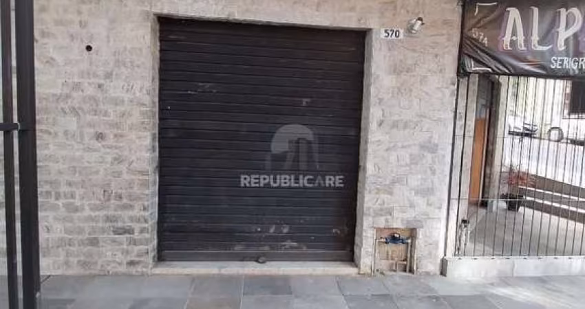 Loja na Demétrio Ribeiro, Centro Histórico, preço atrativo.