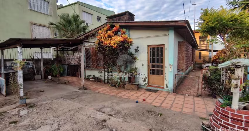 Casa Térrea | 3 quartos | 1 suite | 110m2 privativos | 5 vagas | Bairro Cristal