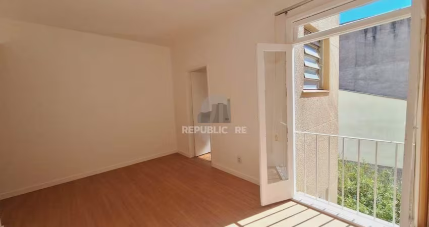Apartamento com 1 dormitório no Bairro Cidade Baixa
