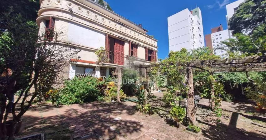 Casa 4 dormitórios à venda Petrópolis Porto Alegre/RS