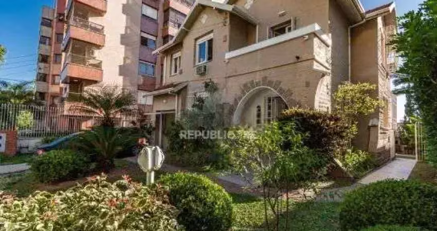 Casa residencial à venda no bairro petrópolis com 277 m² e 4 dormitórios/quartos.