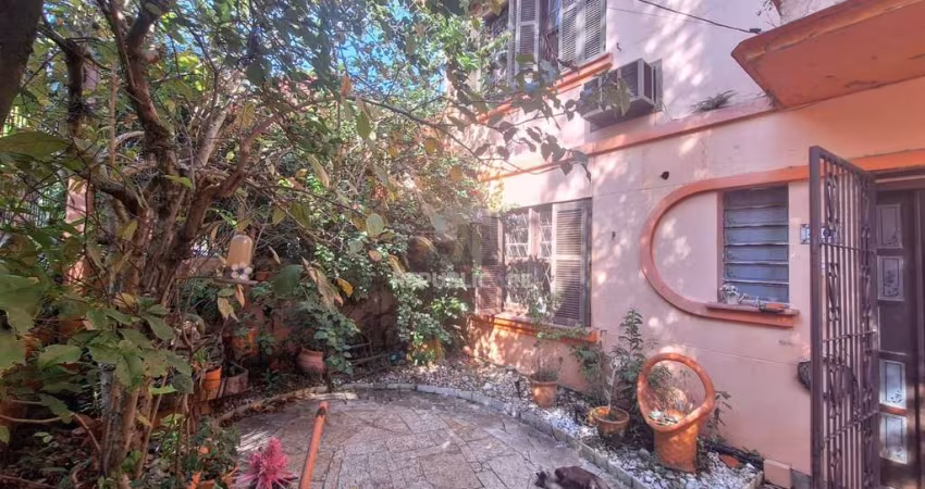 Casa com  5 quartos no bairro Petrópolis!