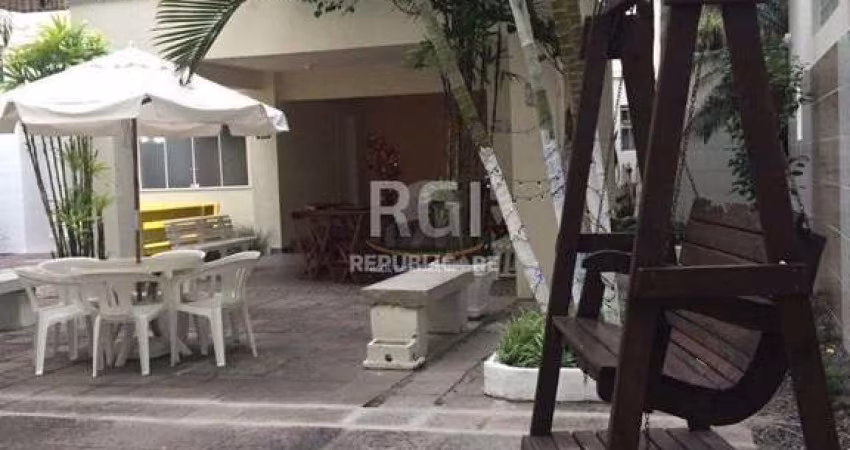 Apartamento para Venda - 50m², 2 dormitórios, Centro