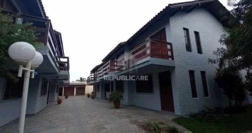 Casa Condominio para Venda - 72m², 2 dormitórios, 1 vaga - Praia Imbé