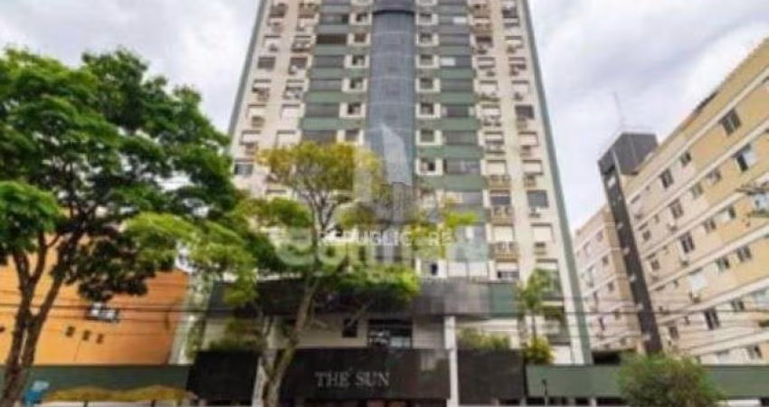 Apartamento 2 dormitórios, 2 vagas, elevado Centro Histórico