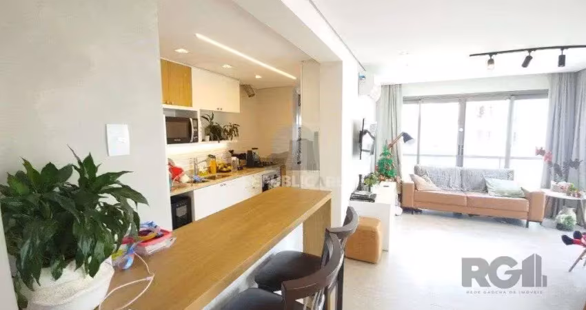 Apartamento 03 dormitórios - 106 m² - 1 vaga dupla Menino Deus