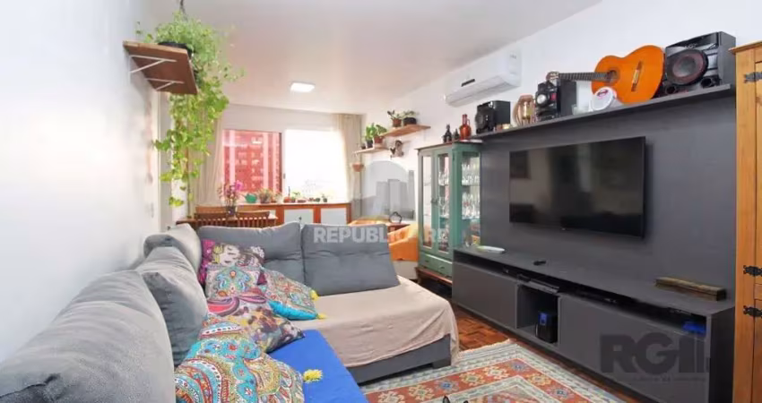 Apartamento a venda composto de dois dormitórios no bairro menino deus com vaga