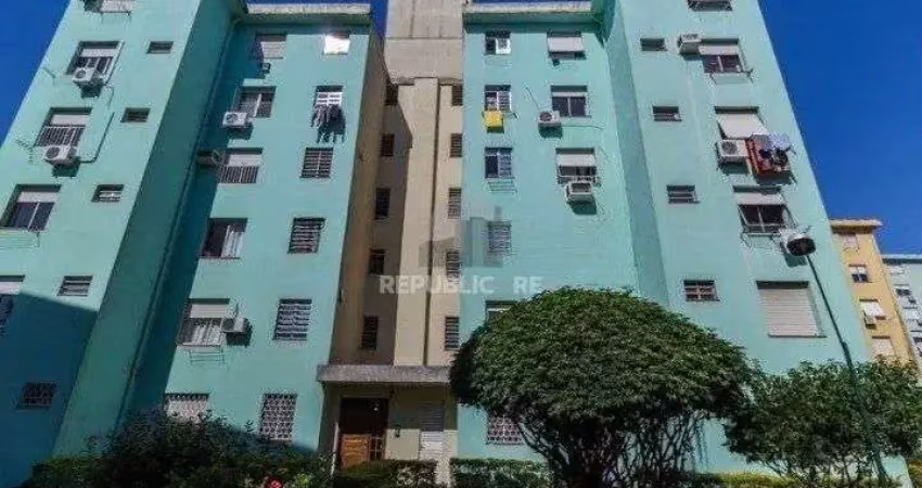 Apartamento à venda no bairro azenha com 52 m² e 2 dormitórios/quartos.