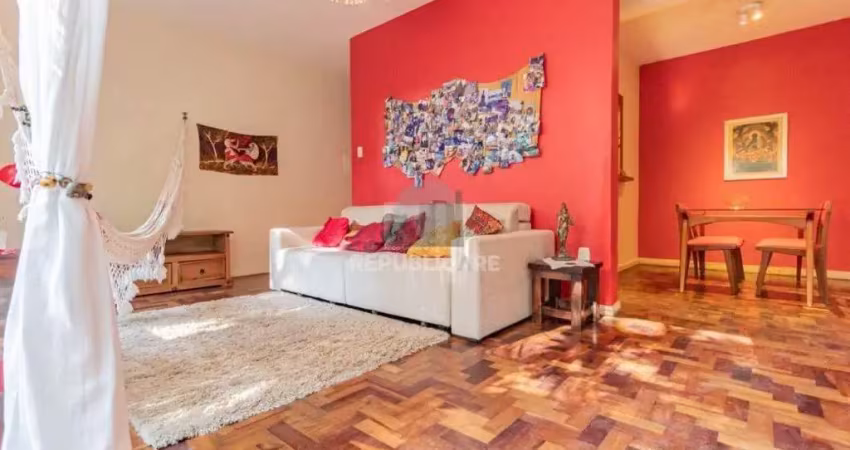 Apartamento garden, estilo casa, no coração do moinhos de vento