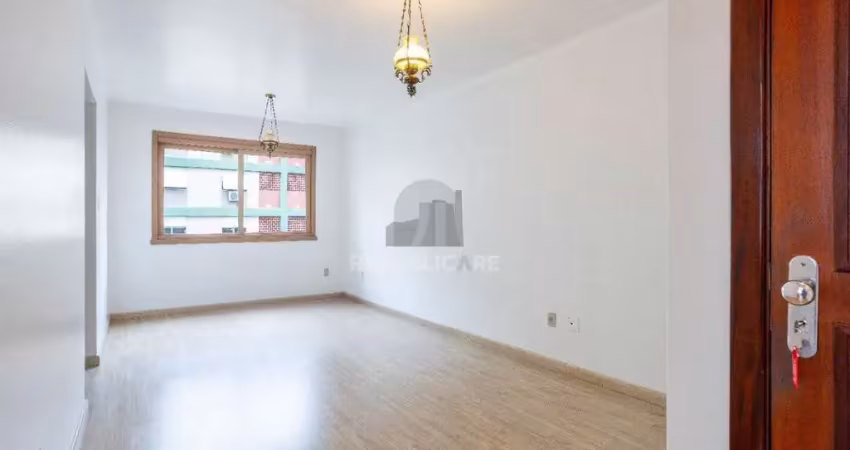 Apartamento de 72 metros privativos com 2 dormitórios no bairro petrópolis