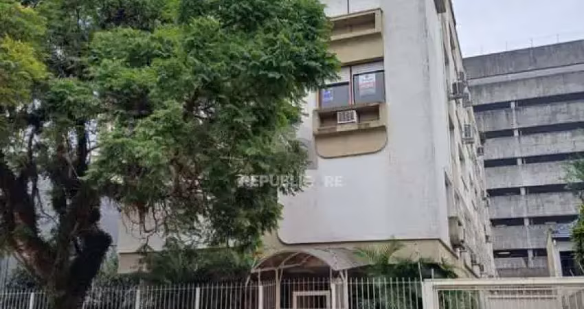 Apartamento à venda no bairro menino deus com 75 m² e 2 dormitórios/quartos disponíveis.