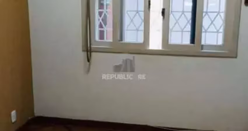 Apartamento à venda em boa vista com 74 m² e 2 dormitórios/quartos disponíveis.
