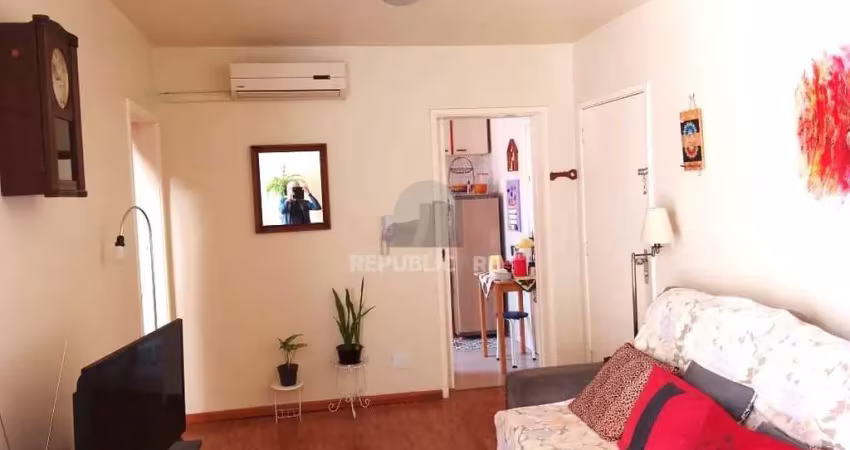 Apartamento à venda no bairro rio branco com 68 m² e 2 dormitórios/quartos disponíveis.