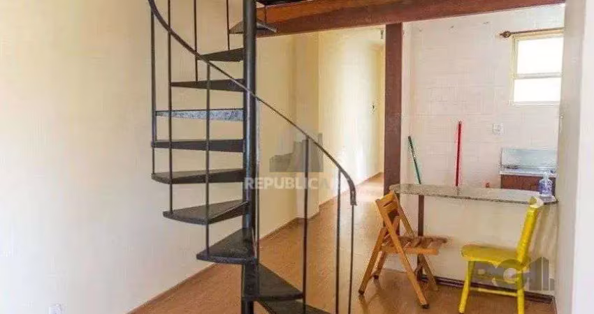 Apartamento cobertura à venda no bairro cidade baixa com 79m² e 1 dormitório/quarto.
