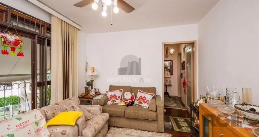 Apartamento à venda no menino deus com 74 m² e 2 dormitórios/quartos disponíveis.