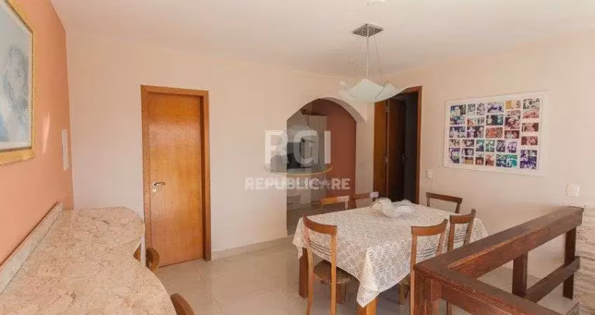 Cobertura à venda com 231m² no passo da areia e 3 dormitórios/quartos disponíveis.