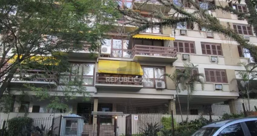 Apartamento à venda no menino deus, 145m² com 3 dormitórios/quartos disponíveis