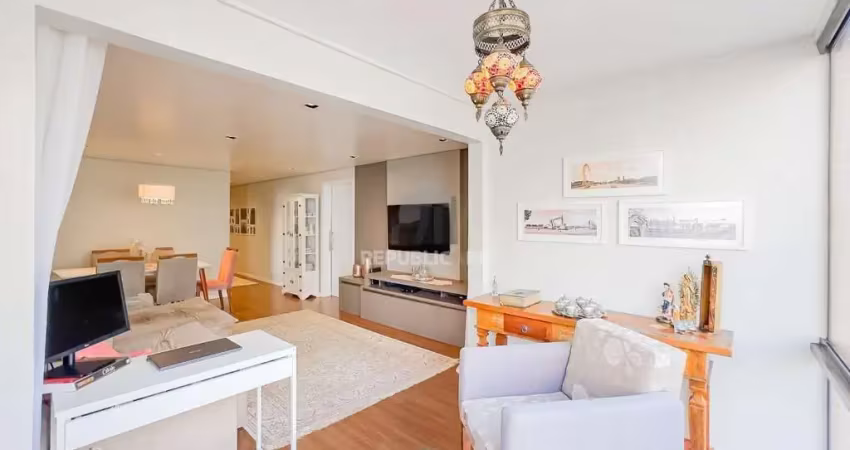 Apartamento com 3 quartos à venda na Rua Felicíssimo de Azevedo, 273, Auxiliadora, Porto Alegre