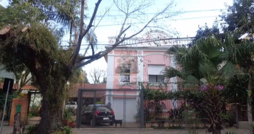 Casa residencial à venda no bairro teresópolis com 240 m² e 6 dormitórios/quartos.
