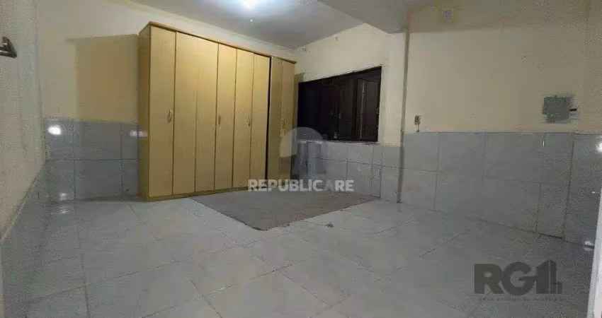 Casa residencial à venda no bairro partenon com 5 dormitórios/quartos e 280 m².