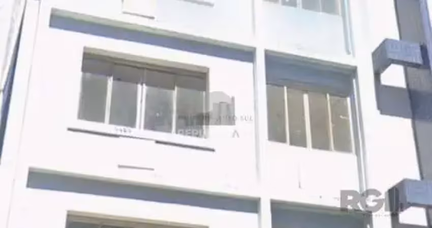 Edifício comercial à venda no centro histórico com 860m² de área útil disponível