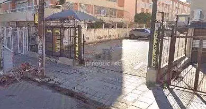 Terreno de 566,5 m² na principal rua do bairro menino deus