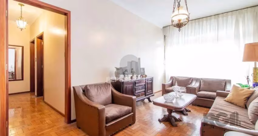 Apartamento à venda no centro histórico com 95m² e 3 dormitórios/quartos disponíveis.