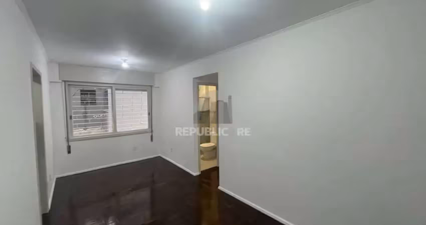 Apartamento à venda no bairro cidade baixa com 53m² e 2 dormitórios/quartos disponíveis.