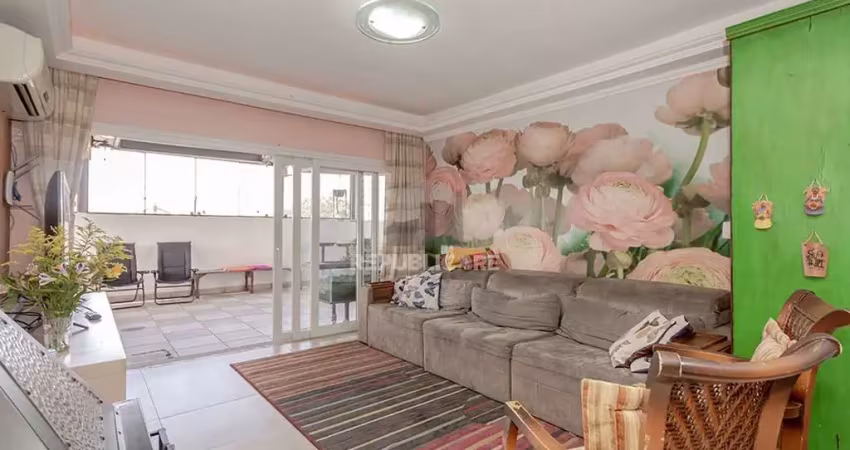 Cobertura à venda com 3 dormitórios, 245 m² no bairro passo da areia.
