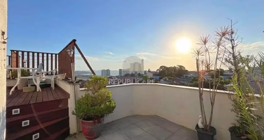 Apartamento cobertura à venda no bairro cristal com 111 m² e 1 dormitório/quarto.