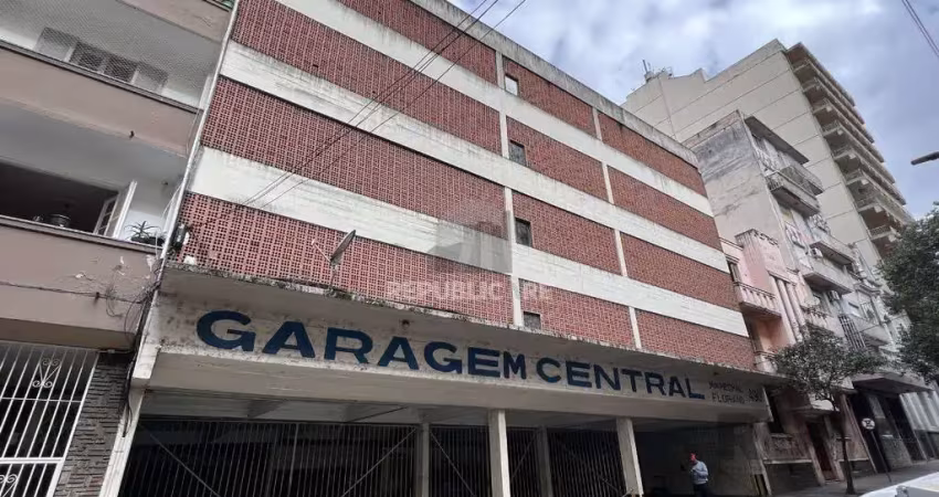 Garagem à venda na Rua Marechal Floriano Peixoto, 490, Centro Histórico, Porto Alegre