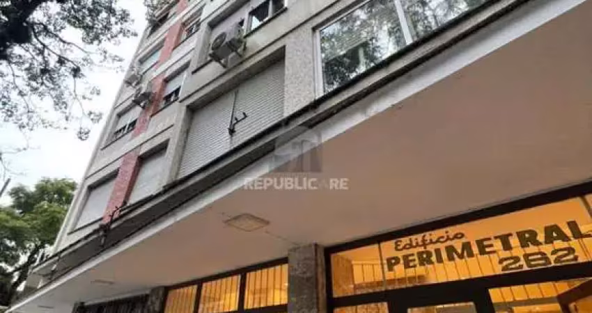 Apartamento à venda no centro histórico com 86m² e 2 dormitórios/quartos disponíveis.