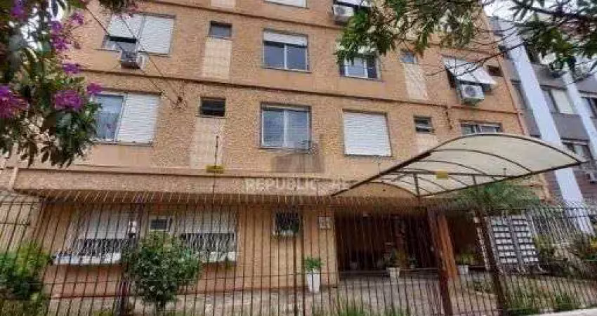 Apartamento à venda no menino deus com 1 dormitório e 47 m² de área útil.