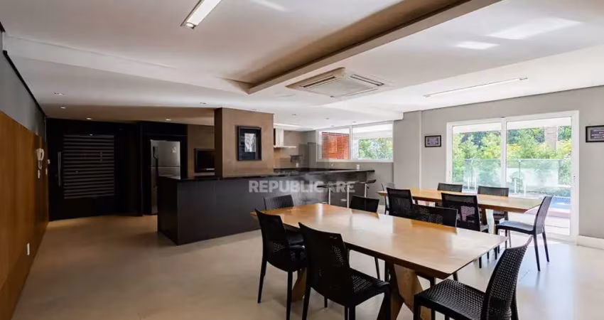 Apartamento à venda no bairro petrópolis, com 305 m² e 3 dormitórios/quartos disponíveis.