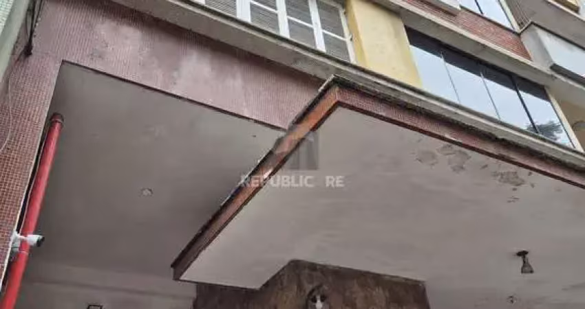 Apartamento à venda no centro histórico com 1 dormitório/quarto e 42 m²