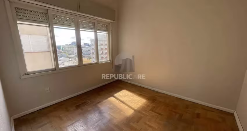 Apartamento à venda no bairro floresta com 70m² e 2 dormitórios/quartos disponíveis.