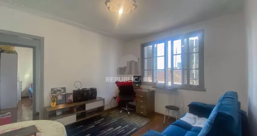 Apartamento à venda no bairro azenha com 44 m² e 1 dormitório/quarto disponível!