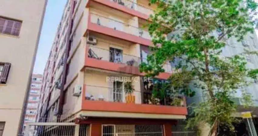 Apartamento à venda no centro histórico com 39 m² e 1 dormitório/quarto disponível