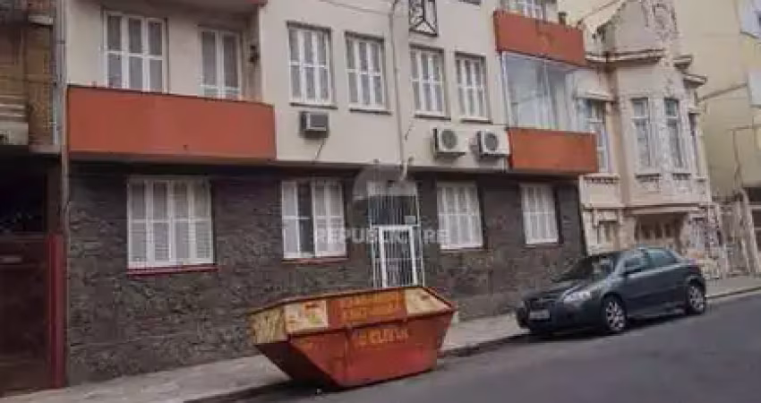 Kitnet/conjugado para alugar no centro histórico com 30 m² de área útil.