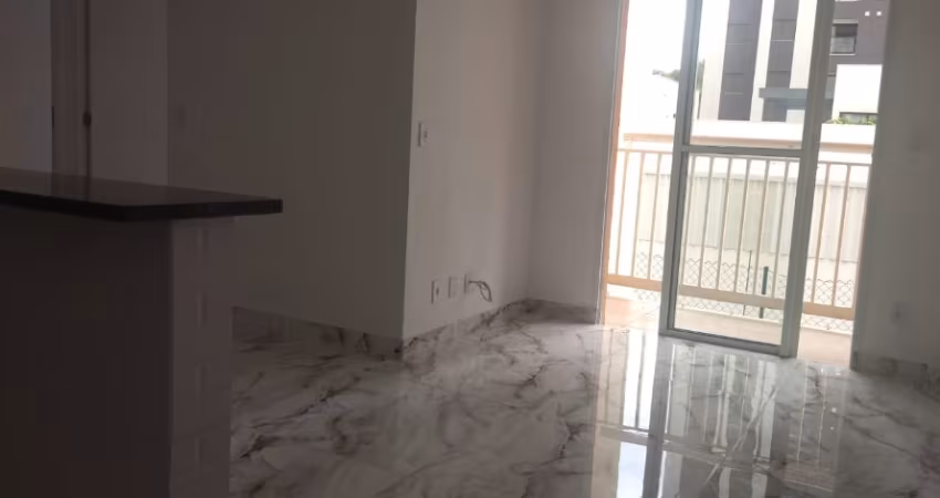 Lindo apartamento recém reformado dois dormitórios com suite