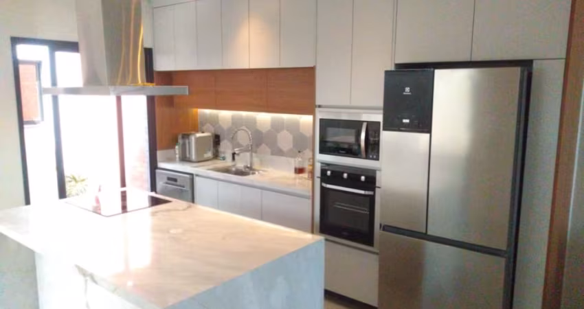 Linda casa no condominio villagio Wanel