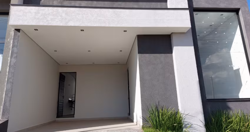 Casa Terrea Tres suites Villagio Wanel com piscina