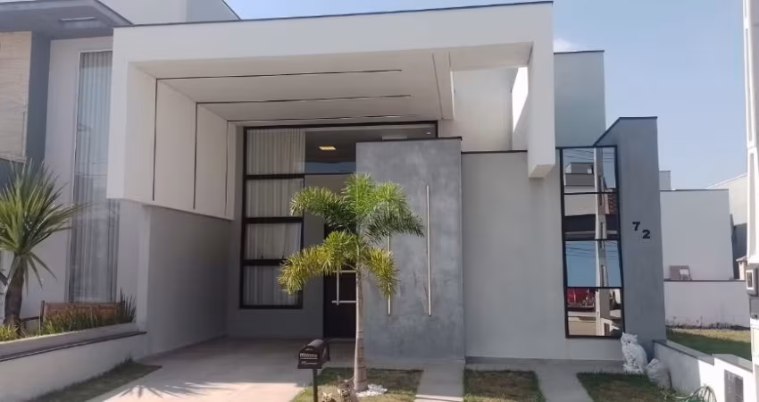 CASA EM CONDOMÍNIO