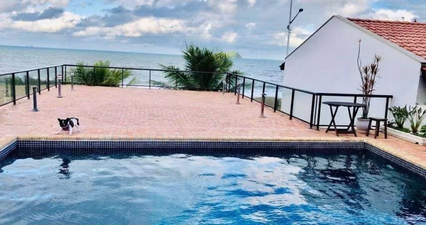 Casa de frente para o mar em Balneário Piçarras SC